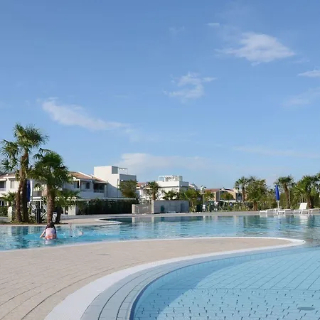 Villaggio Laguna Blu 3*